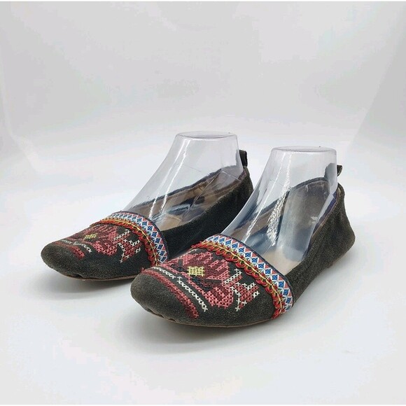Latigo Shoes - Latigo Basia Embroidered Suede Flats Boho Peasant Festival Cottagecore Size 7
